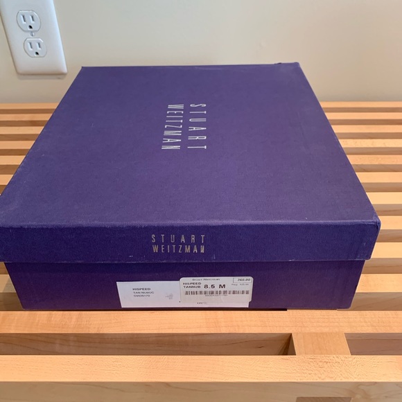 Stewart Weitzman - Picture 6 of 6